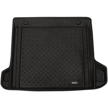 Gumowa mata samochodowa pasuje do Toyota Land Cruiser J150 2017-2024 5 osobowy z gniazdem 220V, z systemem do mocowania ładunku