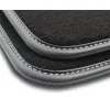 Dywaniki welurowe MOTOS Premium™ do SEAT Ateca od 2016 - Czarna lamówka skórzana (błyszcząca) obszyta białą nicią