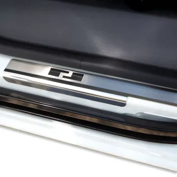 Nakładki progowe do BMW X5 E70 2007-2013 - Standard, Mat + połysk