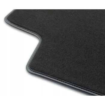 Dywaniki welurowe Premium do Ford Explorer V 2010-2019 - Czarna lamówka skórzana (błyszcząca) obszyta czarną nicią długość dywanika kierowcy od strony