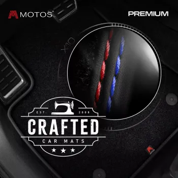 Dywaniki welurowe MOTOS Premium™ do Dodge RAM 1500 IV 2013-2018 - Czarna lamówka matowa (nubuk) obszyta czerwoną i białą nicią wersja krótka, wersja d