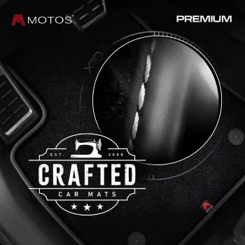 Dywaniki welurowe MOTOS Premium™ do Dodge RAM 1500 IV 2013-2018 - Czarna lamówka skórzana (błyszcząca) obszyta białą nicią wersja krótka, wersja długa